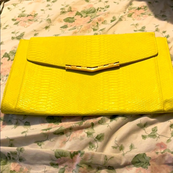 Purse - Picture 1 of 1